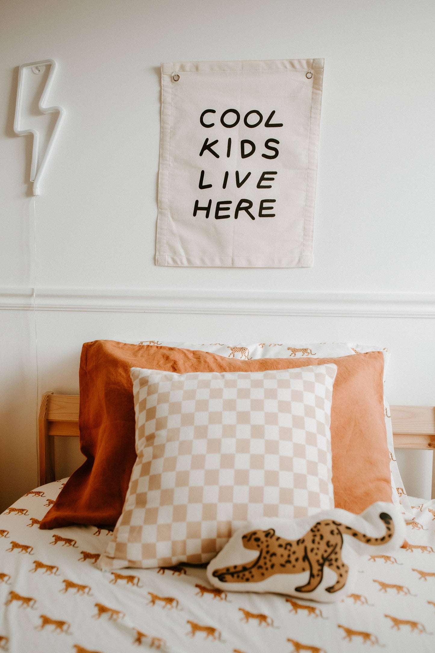 Cool Kids Canvas Banner: Natural