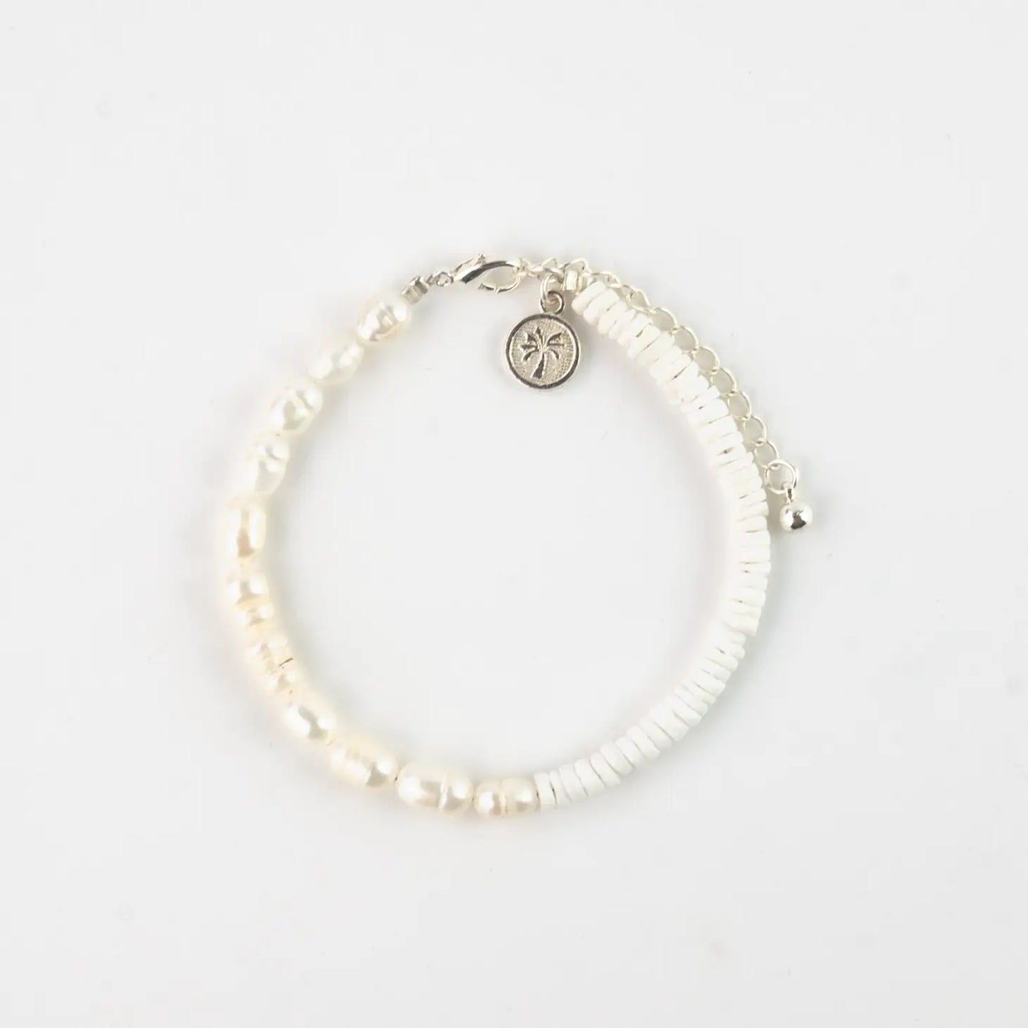 Flores Puka Shell and Pearl Bracelet